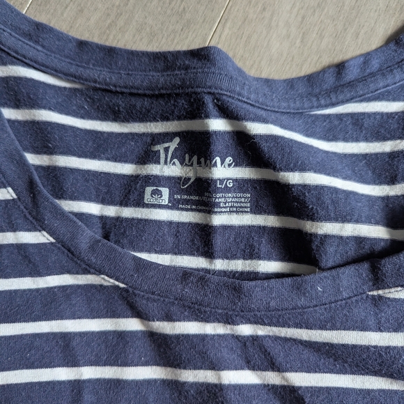Thyme Maternity Striped Short Sleeve Tees - Blue and Red Size Large - Picture 2 of 4